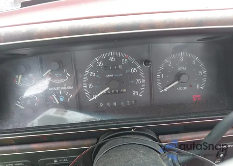 1991 Ford F150 из США, поврежденный, VIN 1FTEF14N2MNB10007